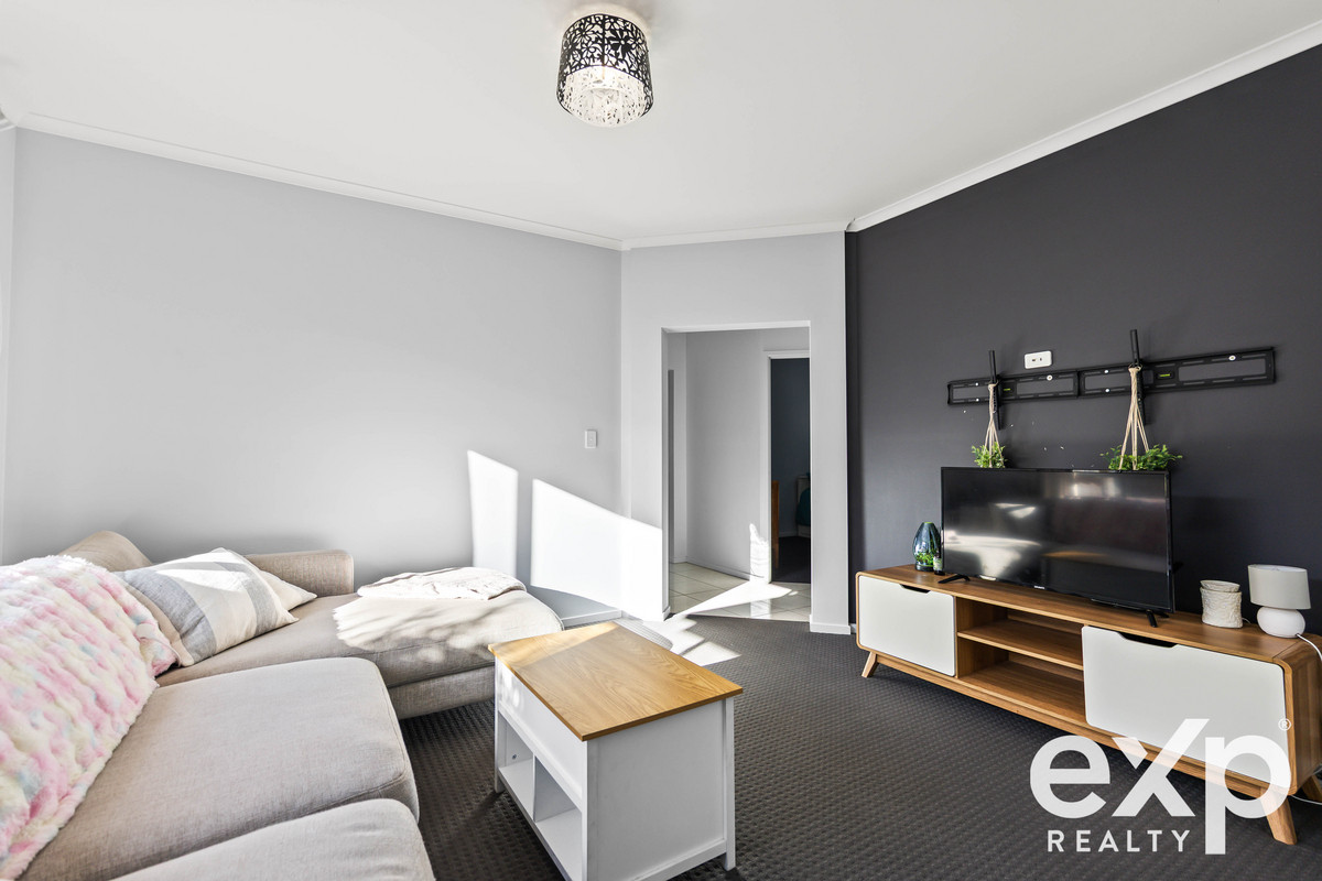Peaceful Reserve Facing Family Living in the Heart of Nuriootpa