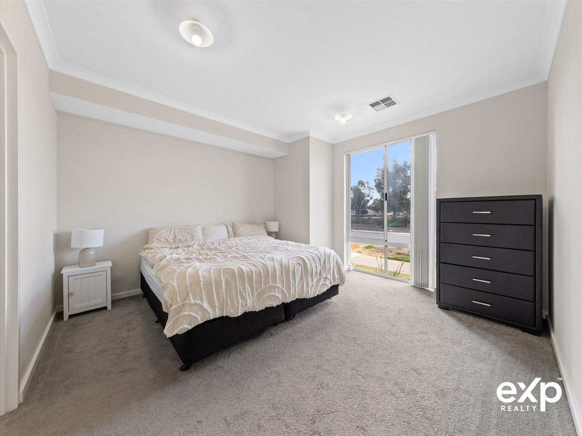 A Near-New Family Retreat in Scenic South Yunderup