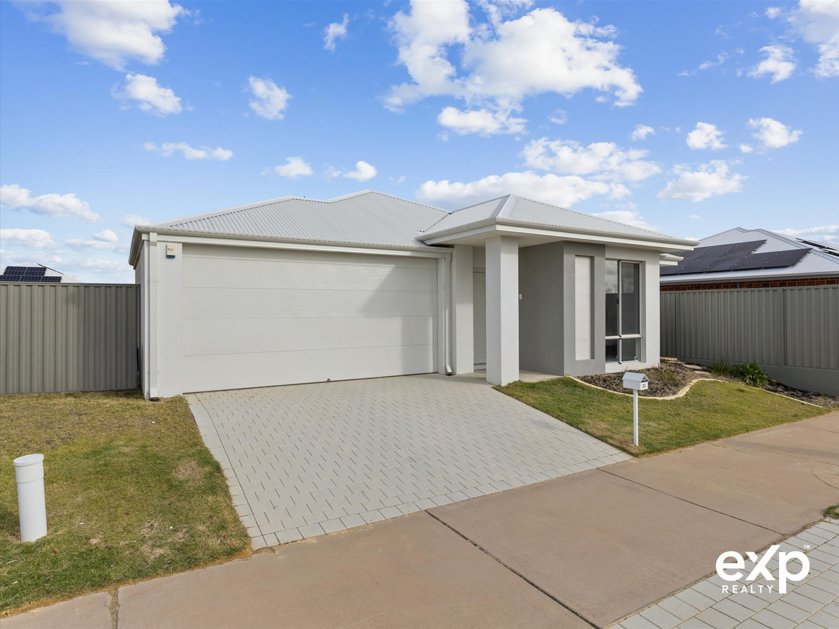 A Near-New Family Retreat in Scenic South Yunderup