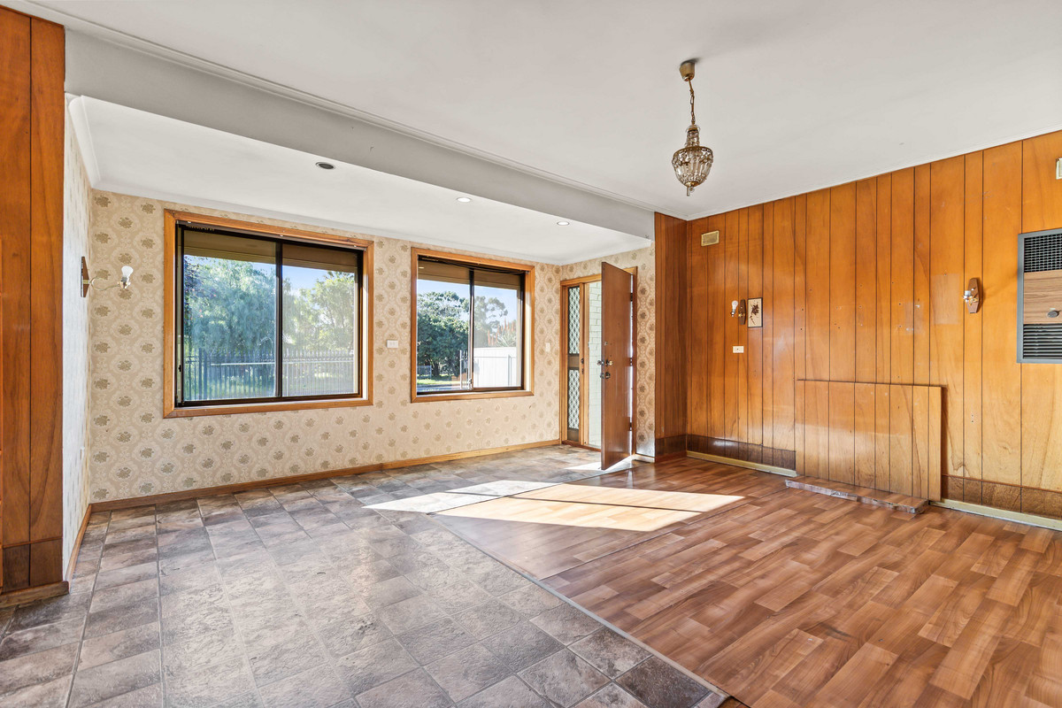Residential Property with Commercial Potential STCC