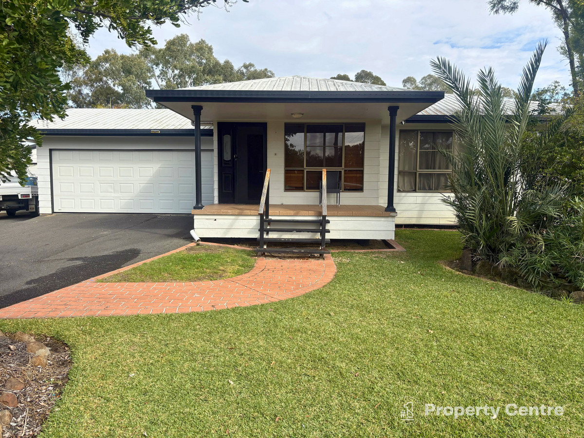 Spacious Family Home in a Quiet Cul-de-sac