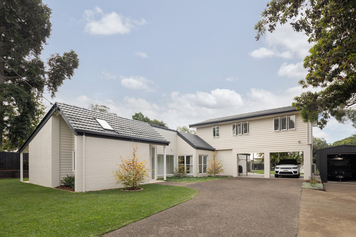 Residential for sale in Moggill, 16 Samarai Street, Moggill QLD 4070, 1215 m²