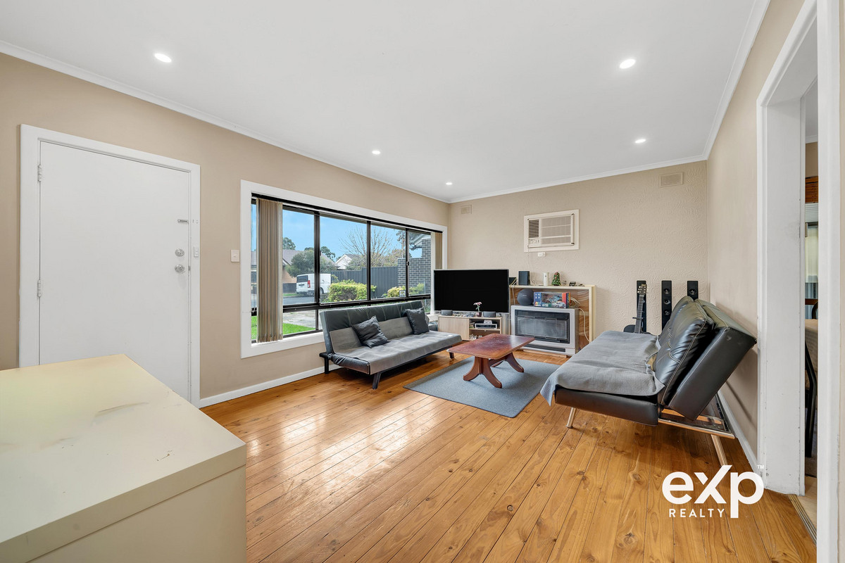 Wide Frontage • 674m² Allotment • Future Potential • Walk to Transport