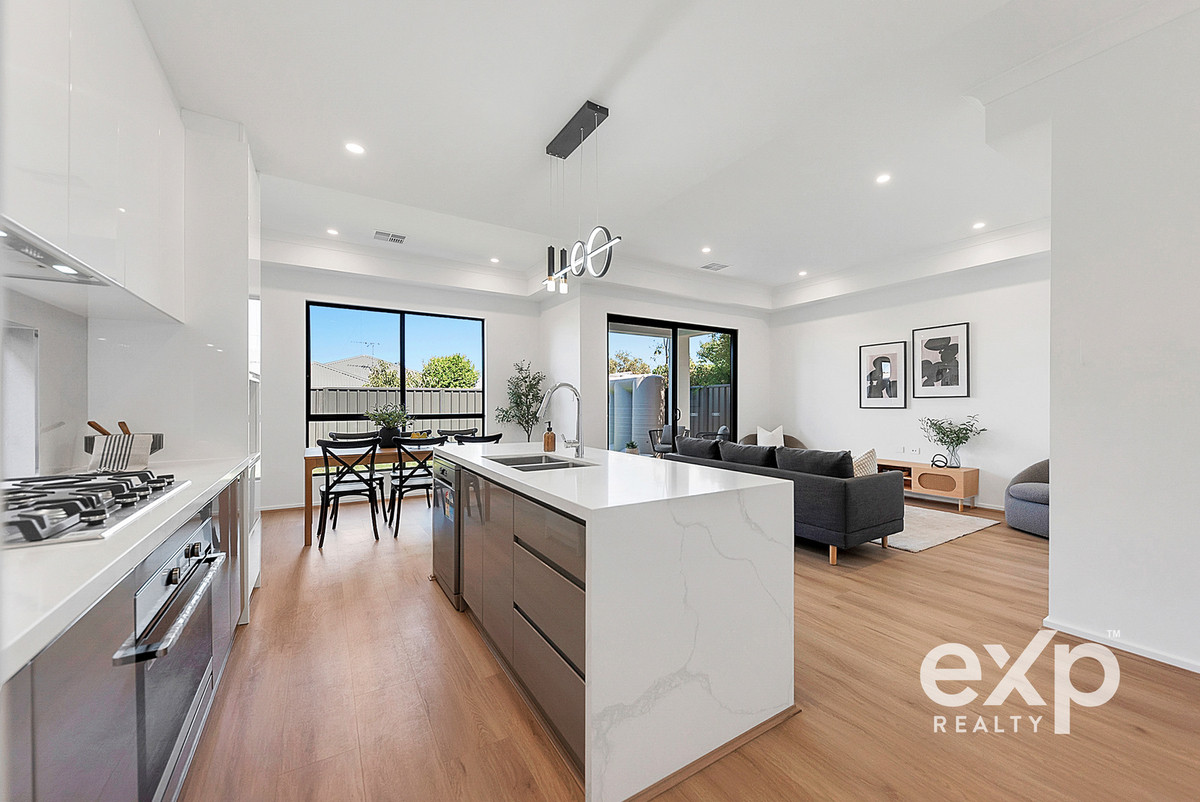 LUXURIOUS 4 BEDROOM MASTERPIECE
