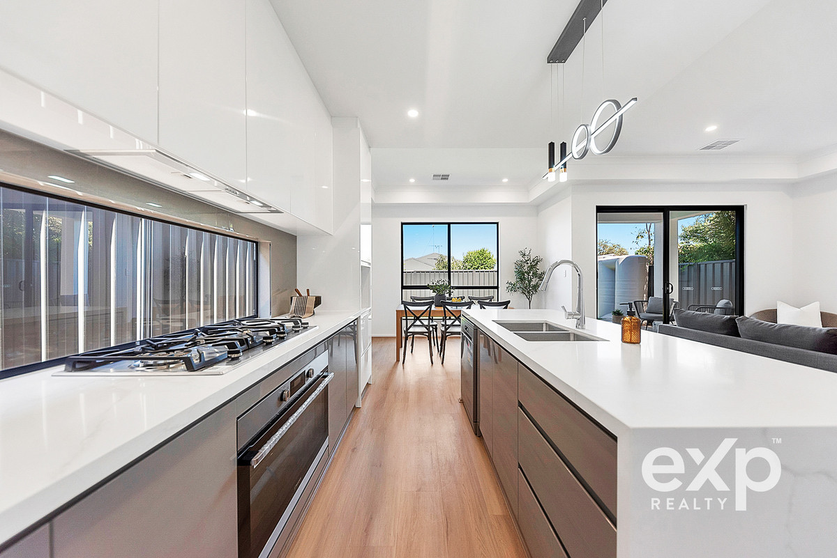 LUXURIOUS 4 BEDROOM MASTERPIECE