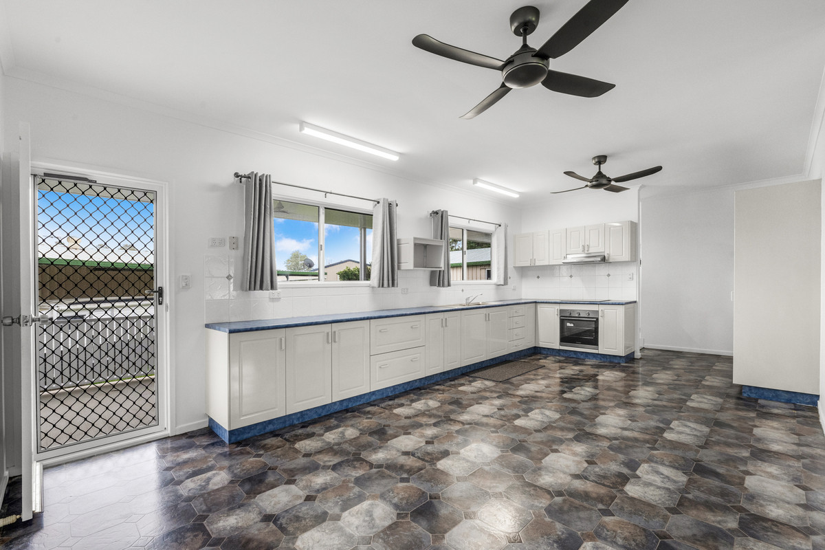 Seaforth Coastal Retreat – Your Sea Change and Tree Change in One