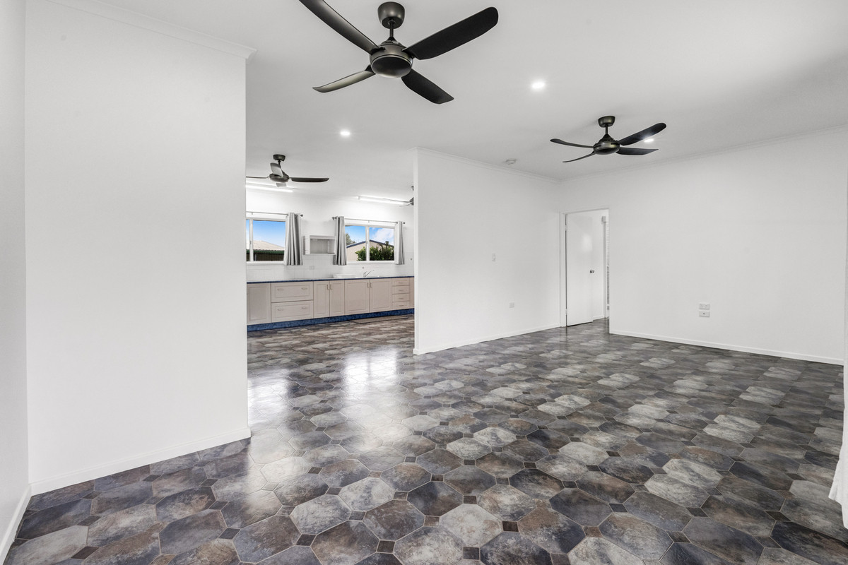 Seaforth Coastal Retreat – Your Sea Change and Tree Change in One