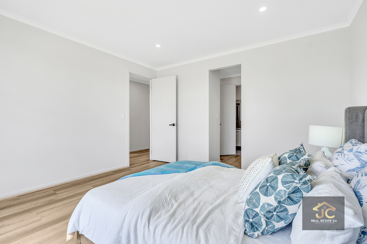 Grand Family Living on 540sqm – A Premium Lifestyle Opportunity in Riverlea Park