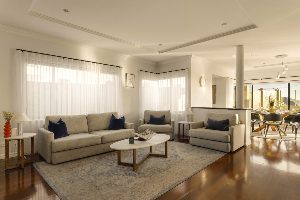 Where Coastal Luxury Meets Exceptional Family Living