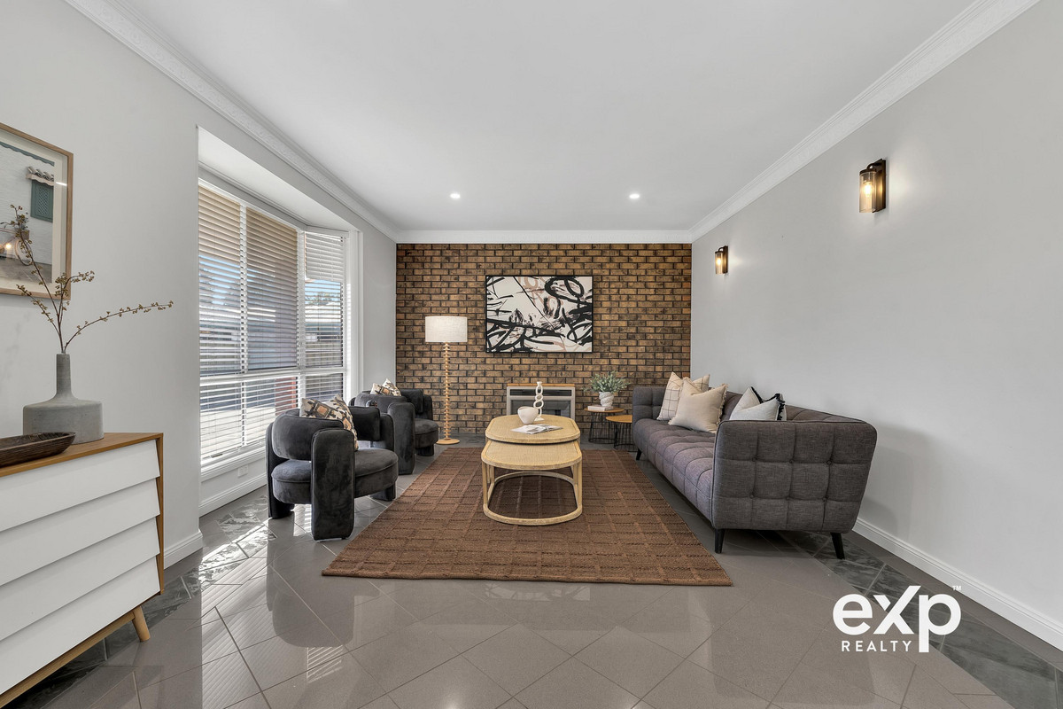 Family Living on a Massive 814sqm Block