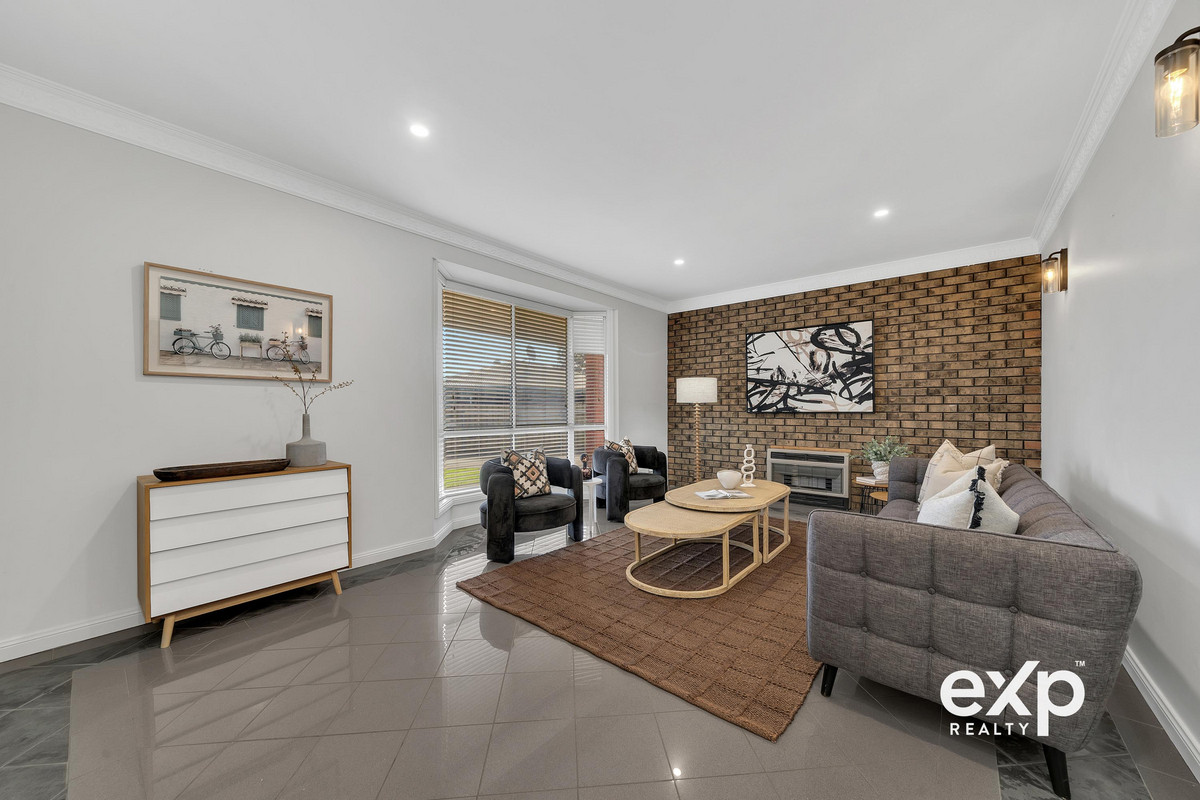 Family Living on a Massive 814sqm Block