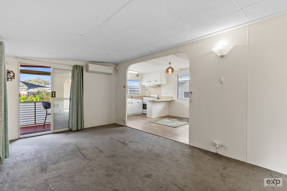 Under contract by David Washington