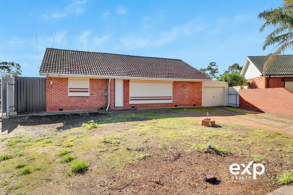 Beautifully Renovated Family Home on a Spacious 733sqm Allotment