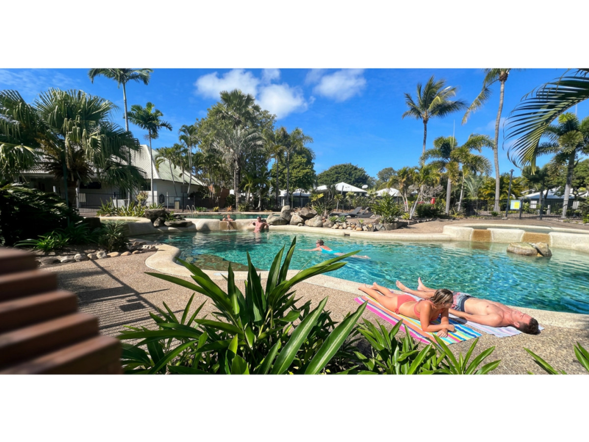 Beachside Bungalow Living – Where Every Day Feels Like a Holiday