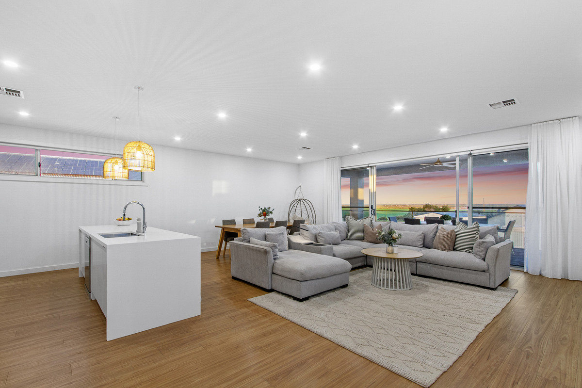 Executive Coastal Living Crafted for Lifestyle, Space & Entertaining