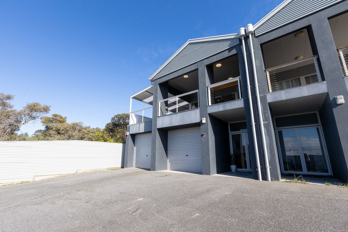 Luxury Living, Endless Flexibility & Uninterrupted Bay Views