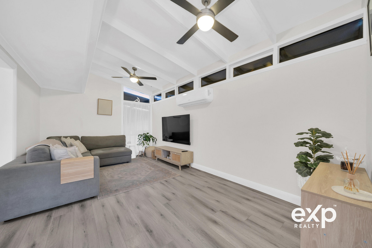Elevated Living with Spectacular Adelaide City Views!