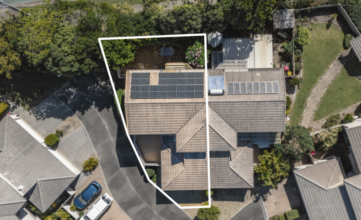 Highly sought after location - Great Family Home - close to everything – Low Maintenance, High Appeal 2