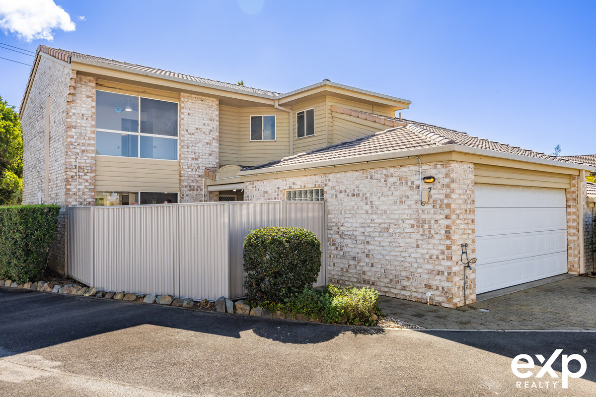 Highly sought after location - Great Family Home - close to everything – Low Maintenance, High Appeal