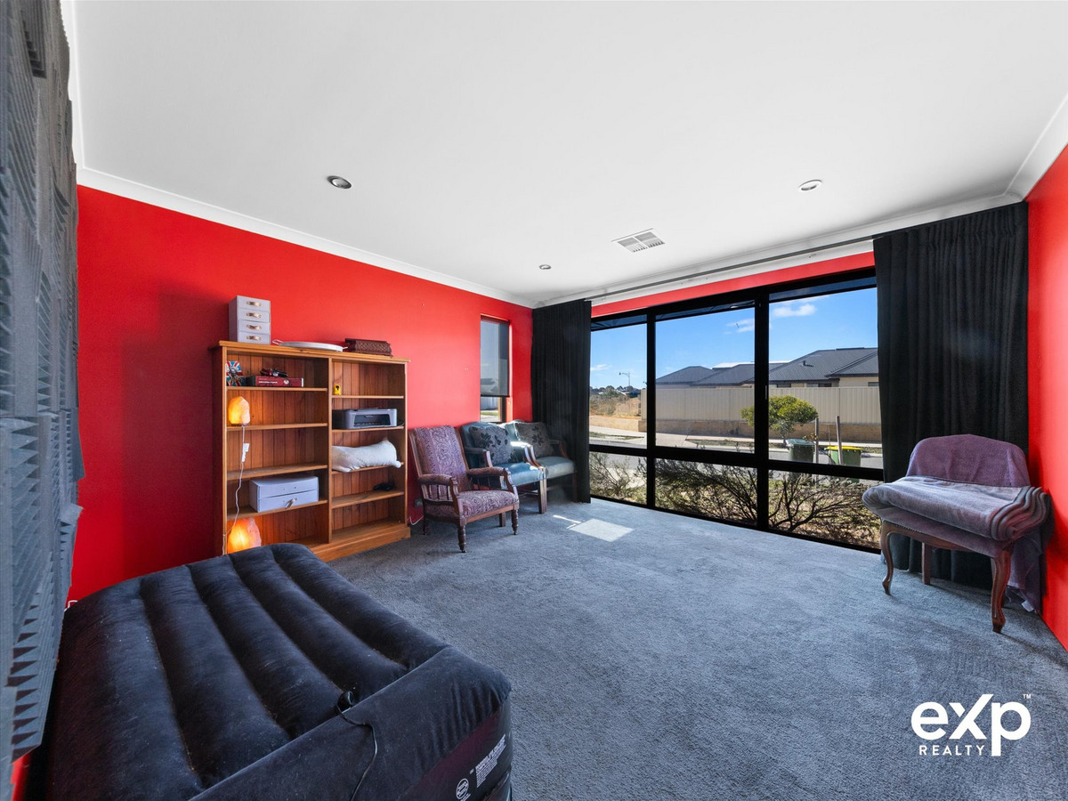 Residential for sale in Dawesville, 1 Marbelup Pass, Dawesville WA 6211, 627 m²