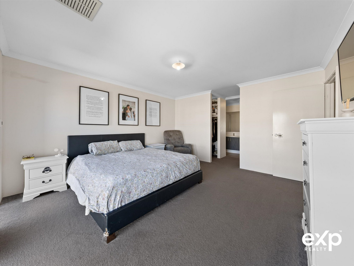 PERFECT FAMILY ABODE IN SCENIC SOUTH YUNDERUP.