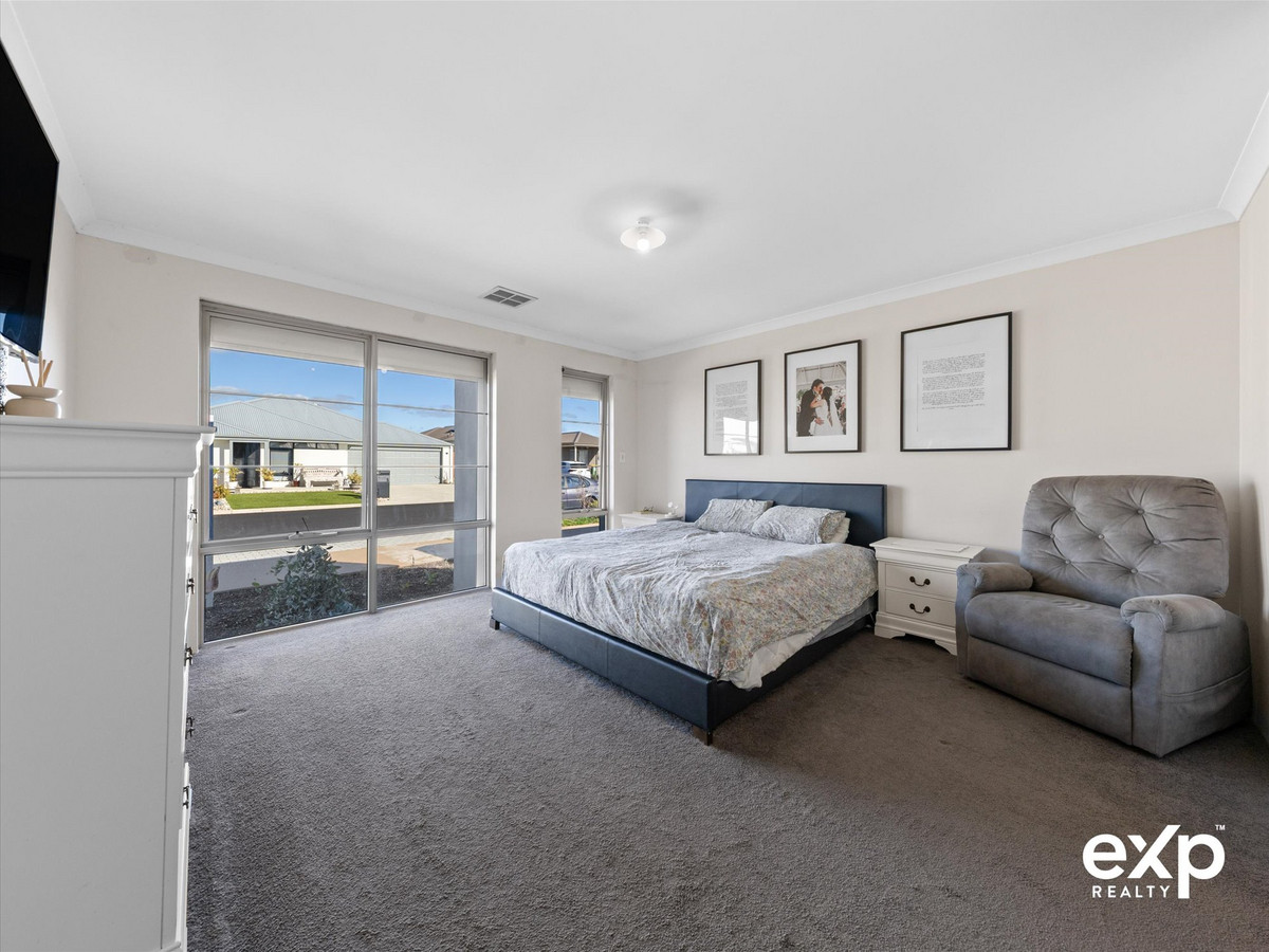 PERFECT FAMILY ABODE IN SCENIC SOUTH YUNDERUP.