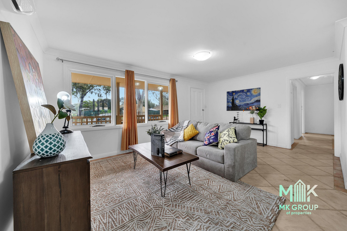 🏡 FULLY RENOVATED HOME ON A MASSIVE 624m² BLOCK — Huge Shed, Wide Frontage & Redevelopment Potential.