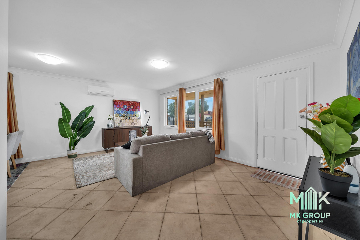 🏡 FULLY RENOVATED HOME ON A MASSIVE 624m² BLOCK — Huge Shed, Wide Frontage & Redevelopment Potential.