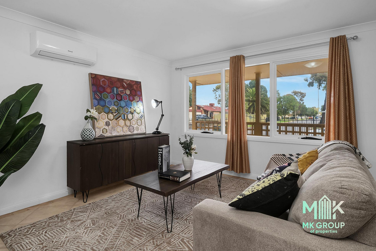 🏡 FULLY RENOVATED HOME ON A MASSIVE 624m² BLOCK — Huge Shed, Wide Frontage & Redevelopment Potential.