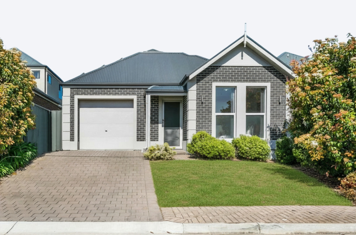 Space, Style & Convenience Modern Family Living Made Easy – 8B Walnut Street, Old Reynella