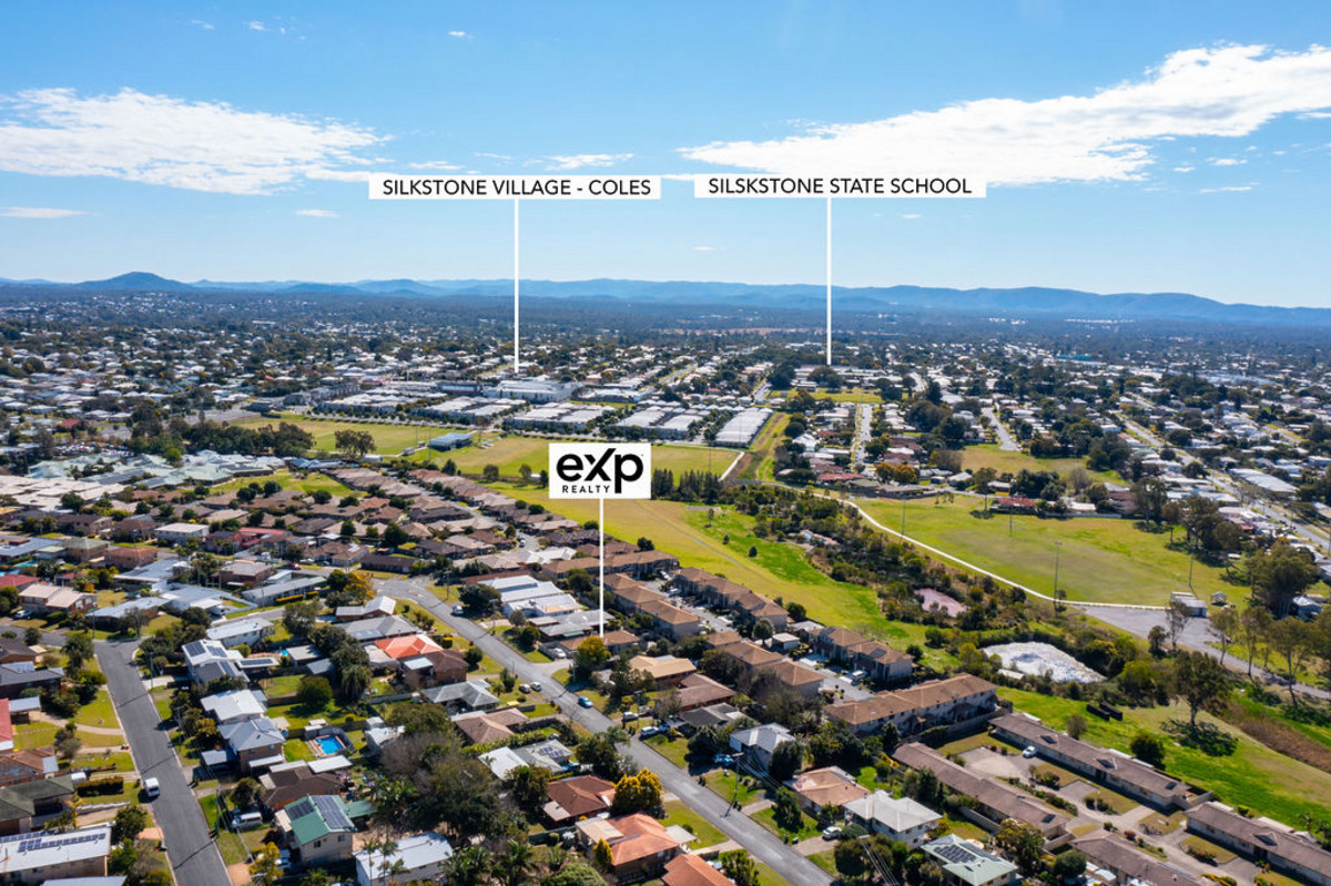 Spacious Ground-Floor Living with Every Modern Convenience!