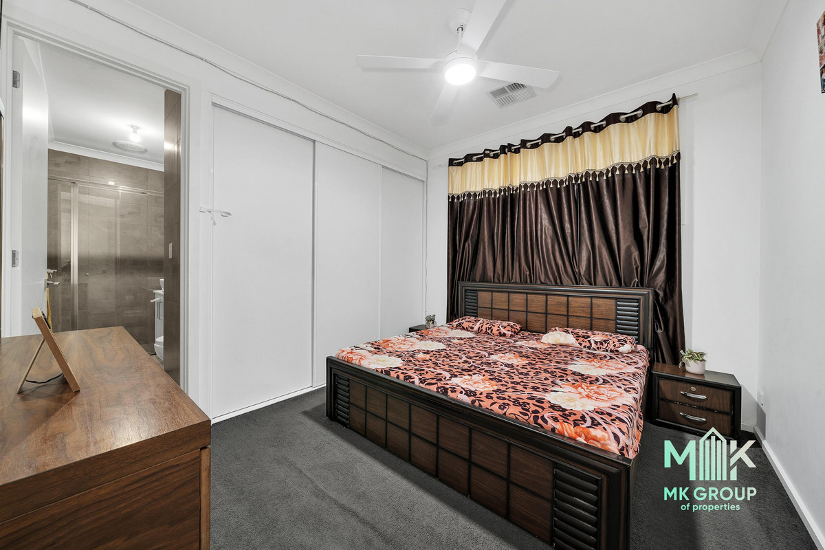 STYLISH, LOW-MAINTENANCE LIVING IN THE HEART OF HOLDEN HILL.