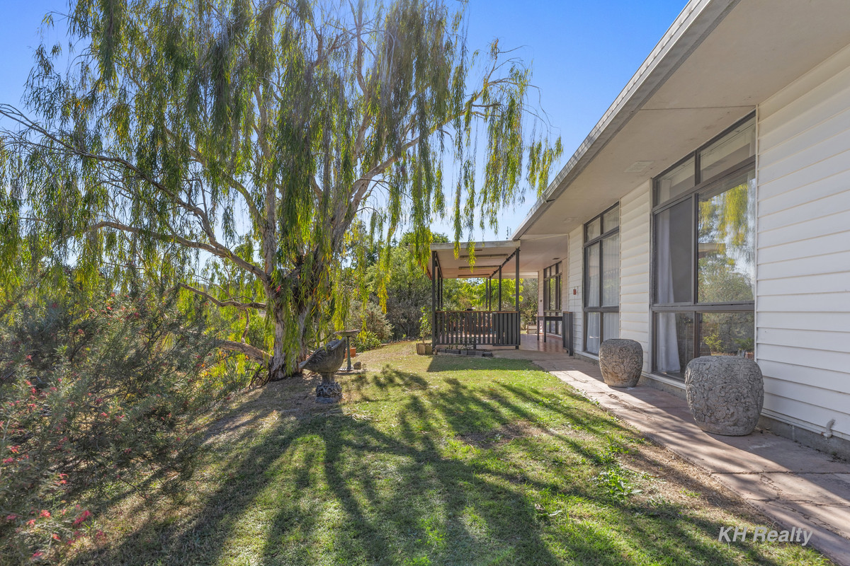 A Private Country Sanctuary with Creek Frontage
