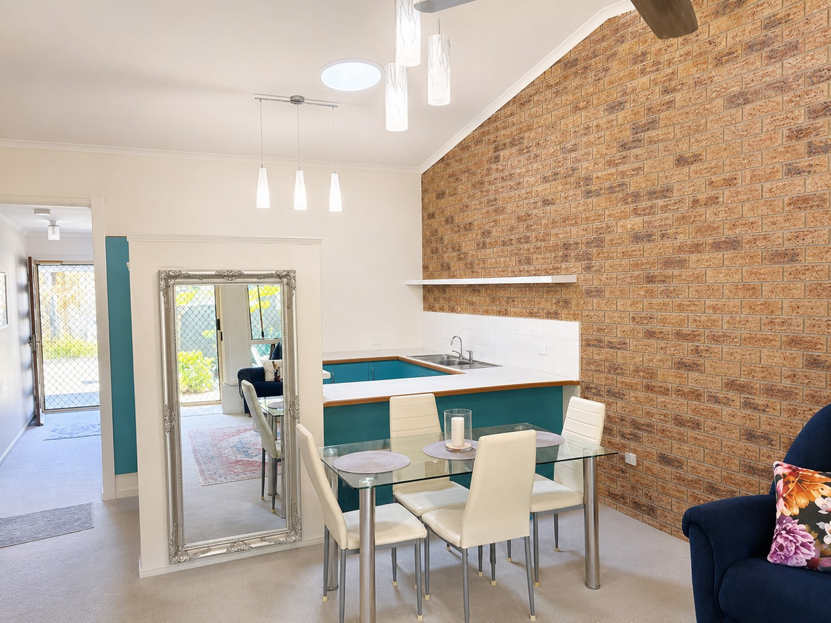 Beachside Living - Move Straight In & Enjoy