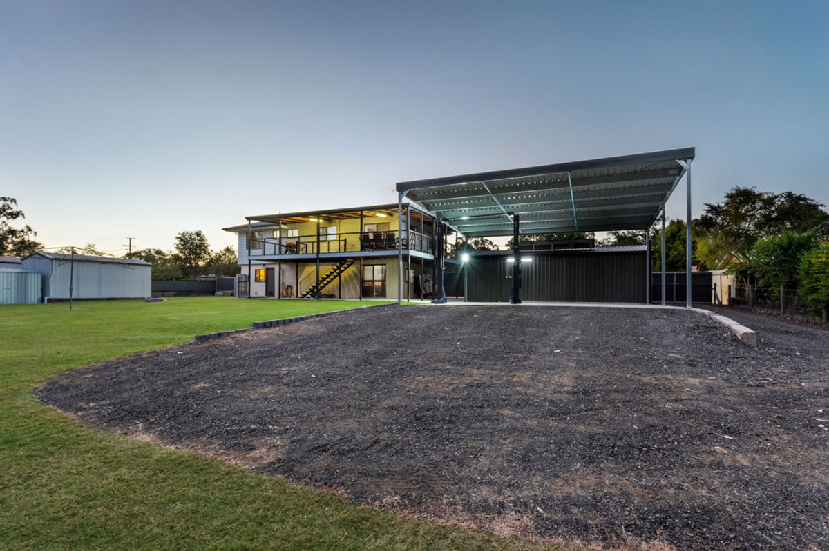 MOTIVATED VENDORS - 4047m2  - SERIOUS SHED SPACE/STORAGE - MULTI USE PROPERTY - MULTIPLE OFFERS CLOSING MONDAY 24TH AUGUST 2026 @ 11.00 AM 3