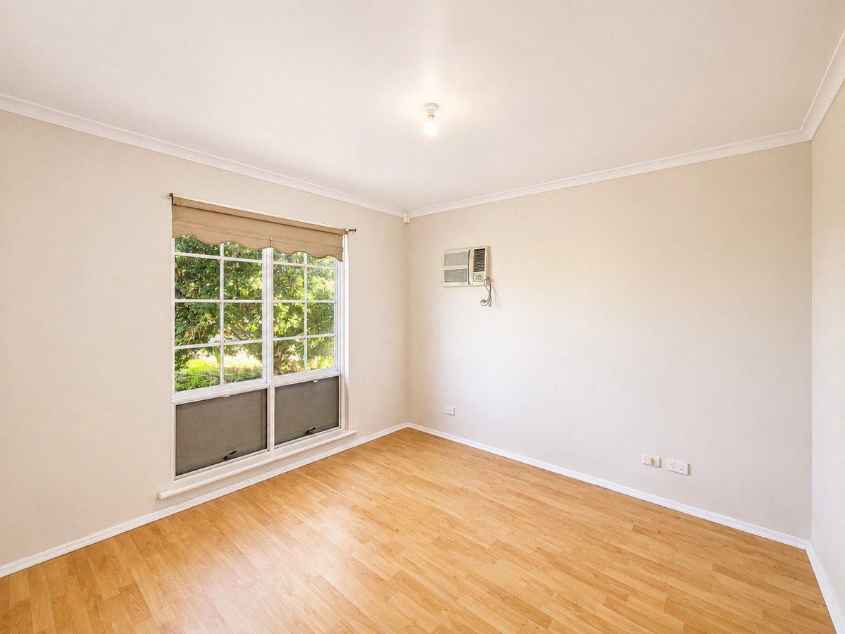 Spacious Family Living with Dual Occupancy Potential