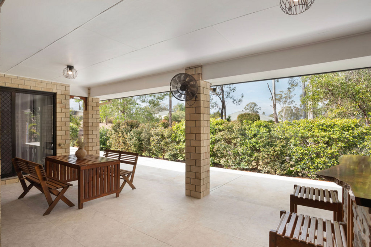 Bush Retreat with Big City Convenience.