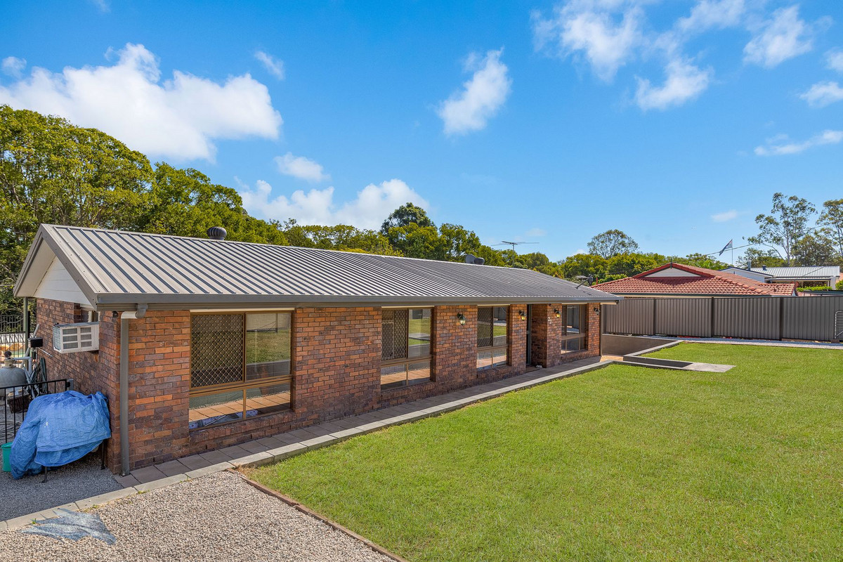 First Home Buyers, Downsizers & Investors - A Home With Room to Breathe