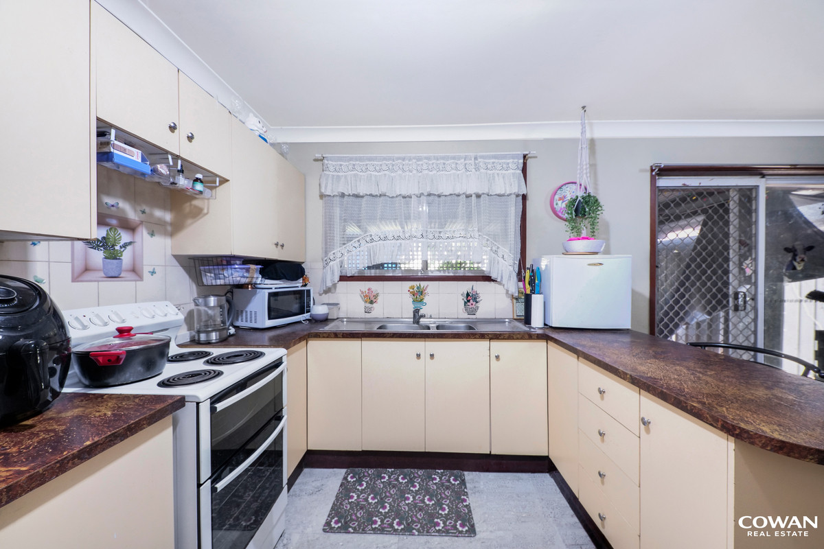 Residential for sale in Rutherford, 58 Regiment Road, Rutherford NSW 2320, 640 m²