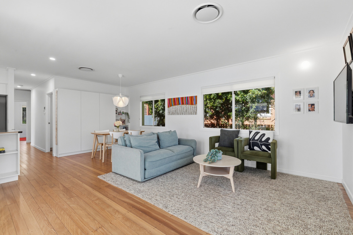 Residential for sale in Fairfield, 34 Newcastle Street, Fairfield QLD 4103, 604 m²