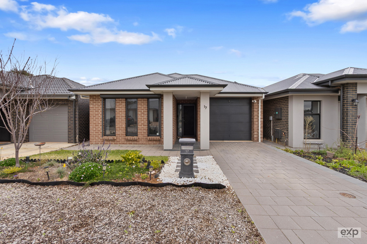 Residential for sale in Evanston Gardens, 17 Lynch Street, Evanston Gardens SA 5116, 300 m²