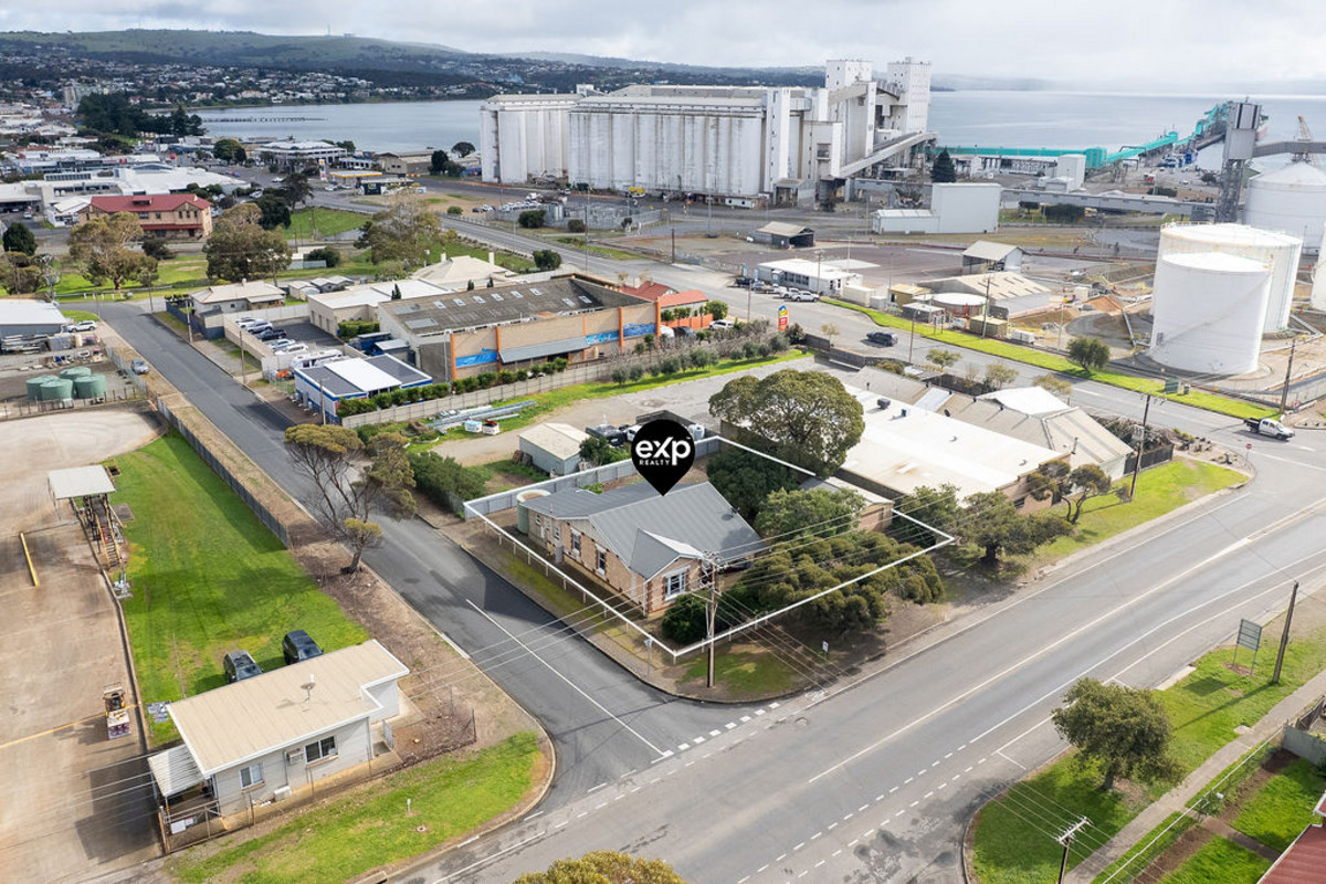 Residential for sale in Port Lincoln, 16 Stevenson Street, Port Lincoln SA 5606, 975 m²