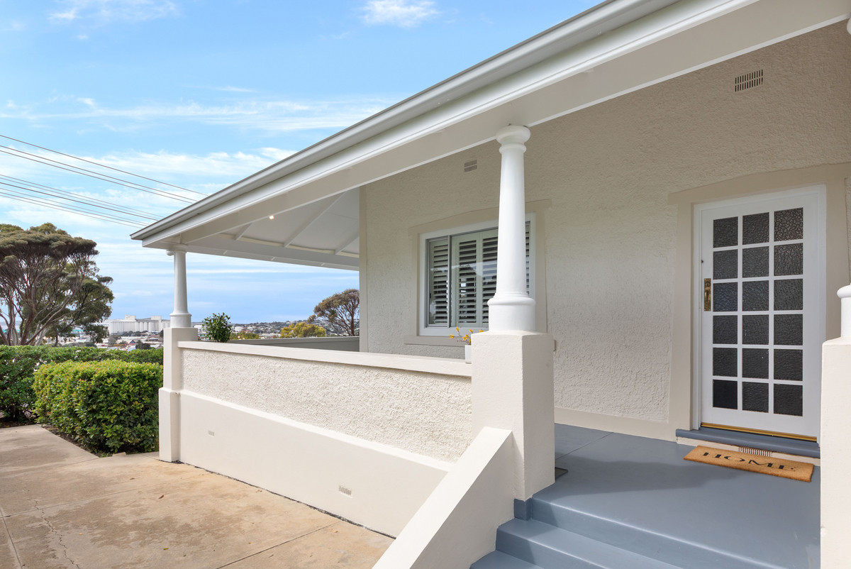 Character, Versatility & Views – With a Luxury Detached Studio
