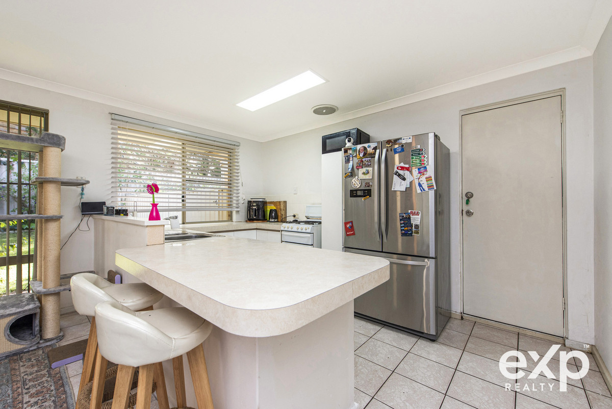 Residential for sale in Dawesville, 70 Wilderness Drive, Dawesville WA 6211, 602 m²