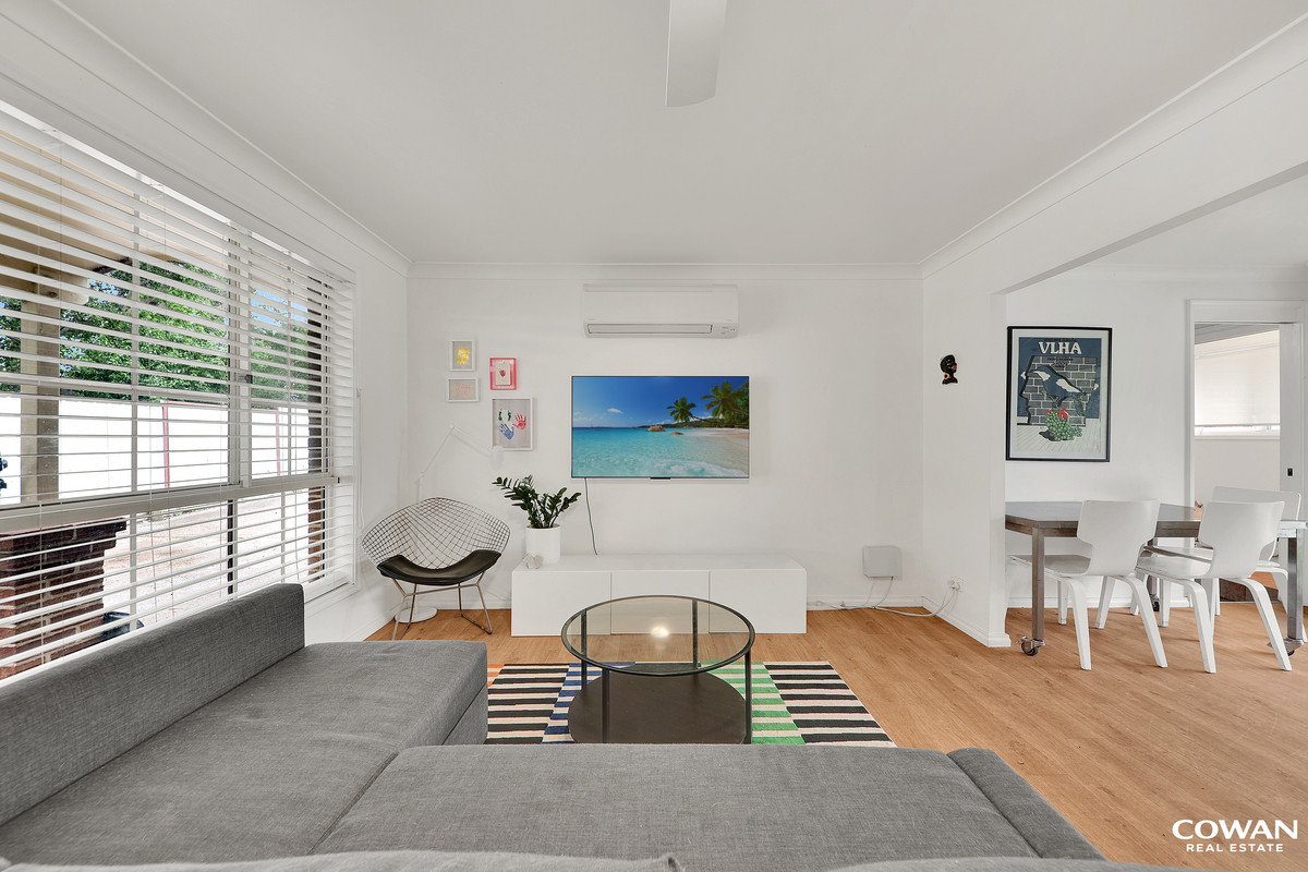 Easy-Care Living in a Standout East Maitland Location 5