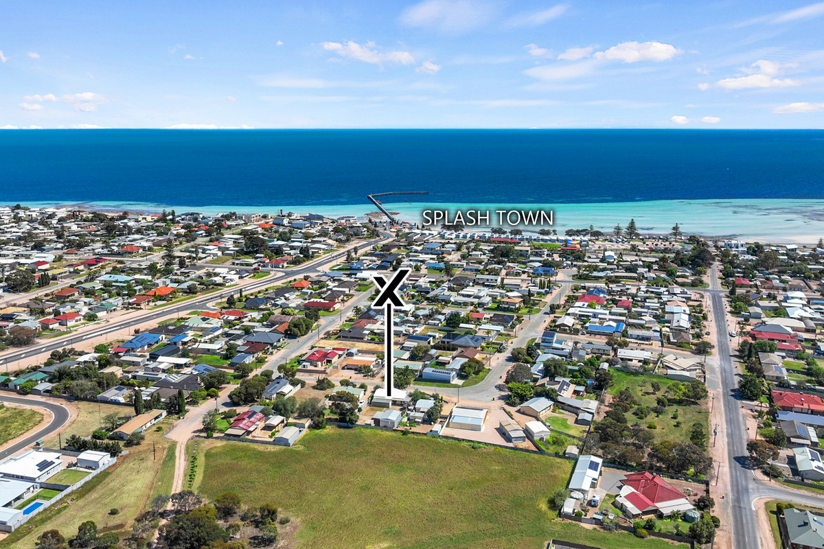Residential for sale in Moonta Bay, 8 Bayview Drive, Moonta Bay SA 5558, 816 m²
