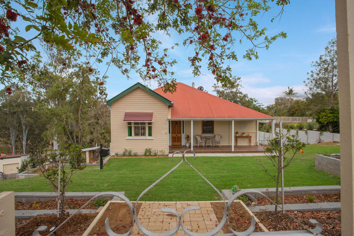 Residential for sale in Tivoli, 17 Moores Pocket Road, Tivoli QLD 4305, 9383 m²