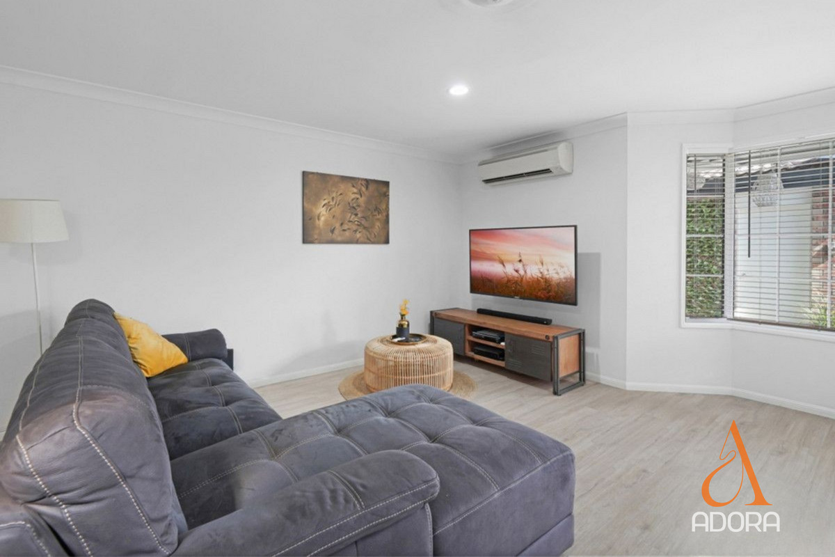 Residential for sale in Labrador, 1/20 Kenny Drive, Labrador QLD 4215