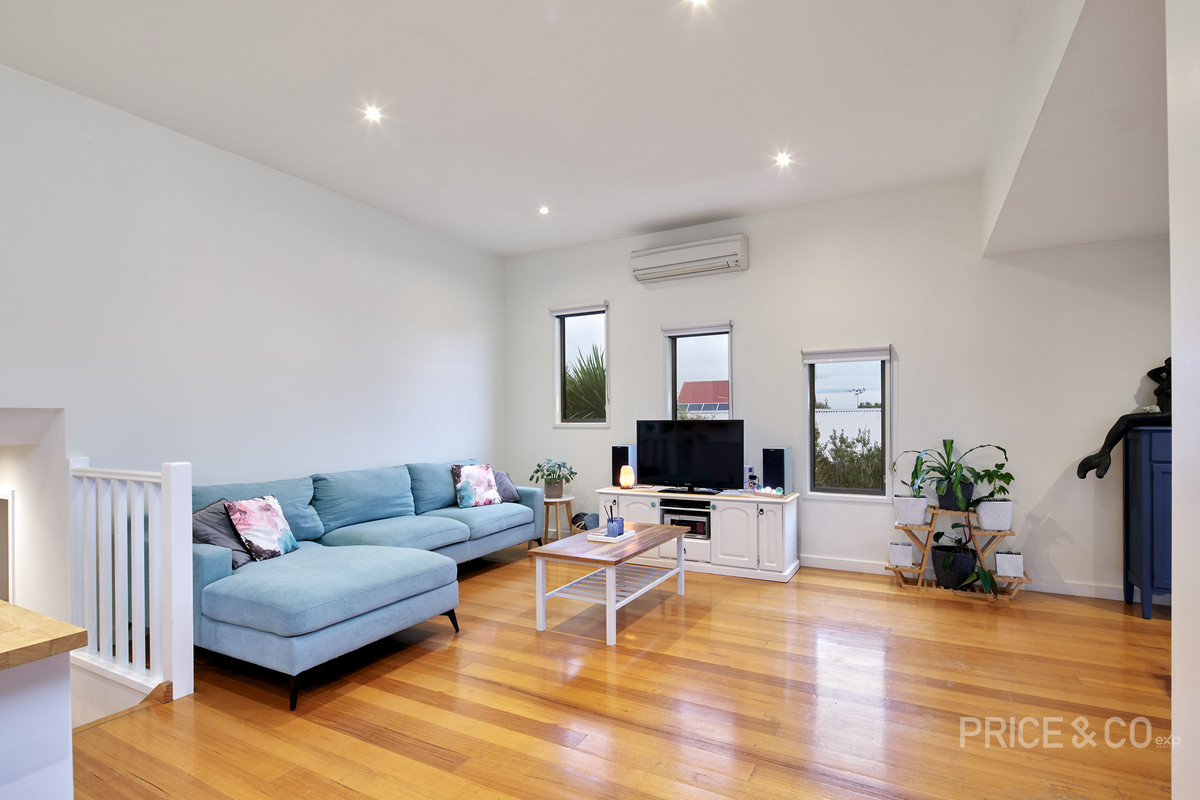 Residential for sale in Dalyston, 64 Tulloch Street, Dalyston VIC 3992, 728 m²