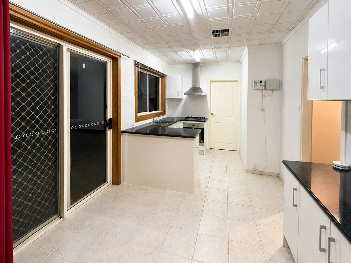 Residential for sale in Valley View, 285 Wright Road, Valley View SA 5093, 683 m²